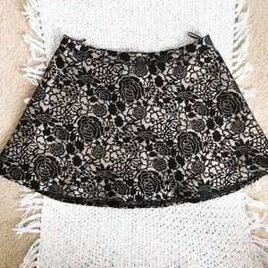 Forever 21 Skirts - PLUS SIZE Black & Gold Rose Skirt Forever 21 Skirts - PLUS SIZE Black & Gold Rose Skirt
